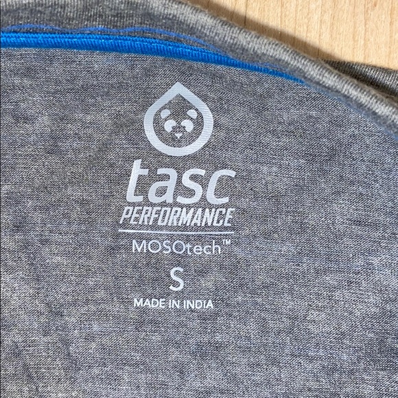 NWT Tasc Performance T-shirt - Picture 4 of 5